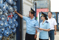 Người không bảo đảm nguyên trạng niêm phong hải quan thì có bị xử phạt vi phạm hành chính hay không?